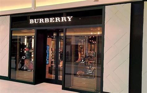 burberry chicago outlet|Burberry locations in Chicago.